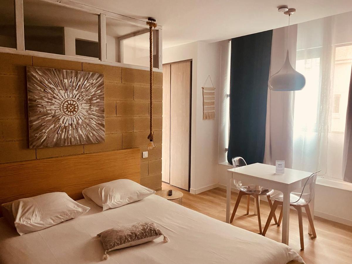 Suite 24 Appart'Hotel-3 Etoiles Le Creusot Zewnętrze zdjęcie