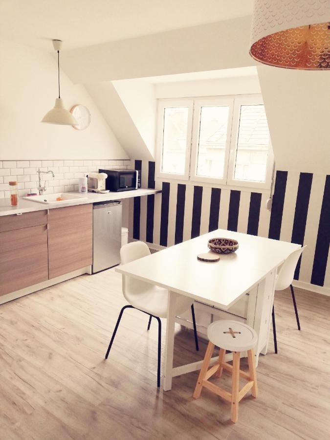Suite 24 Appart'Hotel-3 Etoiles Le Creusot Zewnętrze zdjęcie