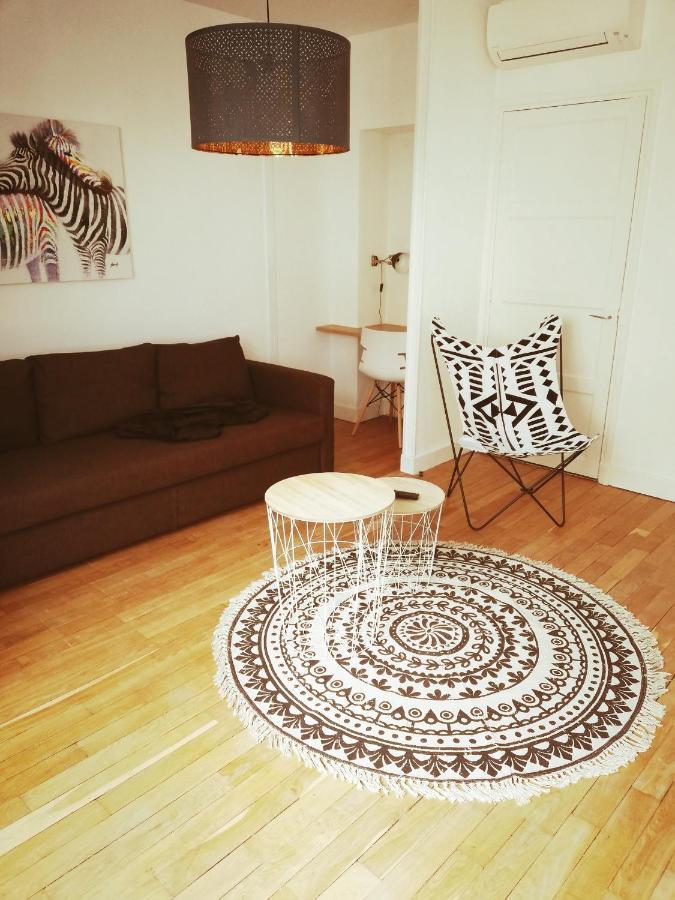 Suite 24 Appart'Hotel-3 Etoiles Le Creusot Zewnętrze zdjęcie